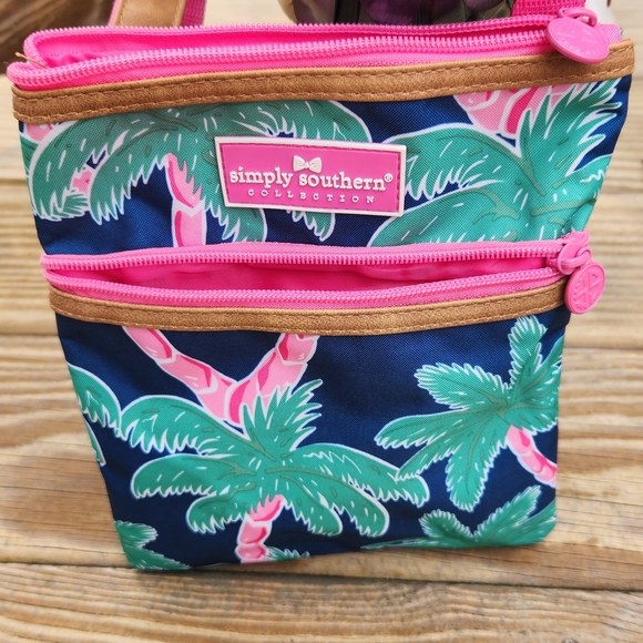 Simply Southern Palm-Print Crossbody Bag in Navy and Pink - Picture 8 of 8